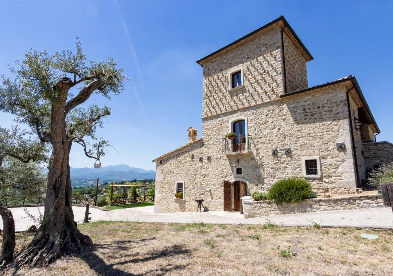 Agriturismo Torre Gialluise Gesualdo Exteriör bild